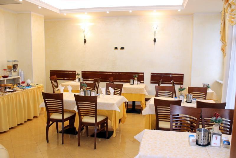 Hotel La Noce Chivasso Extérieur photo